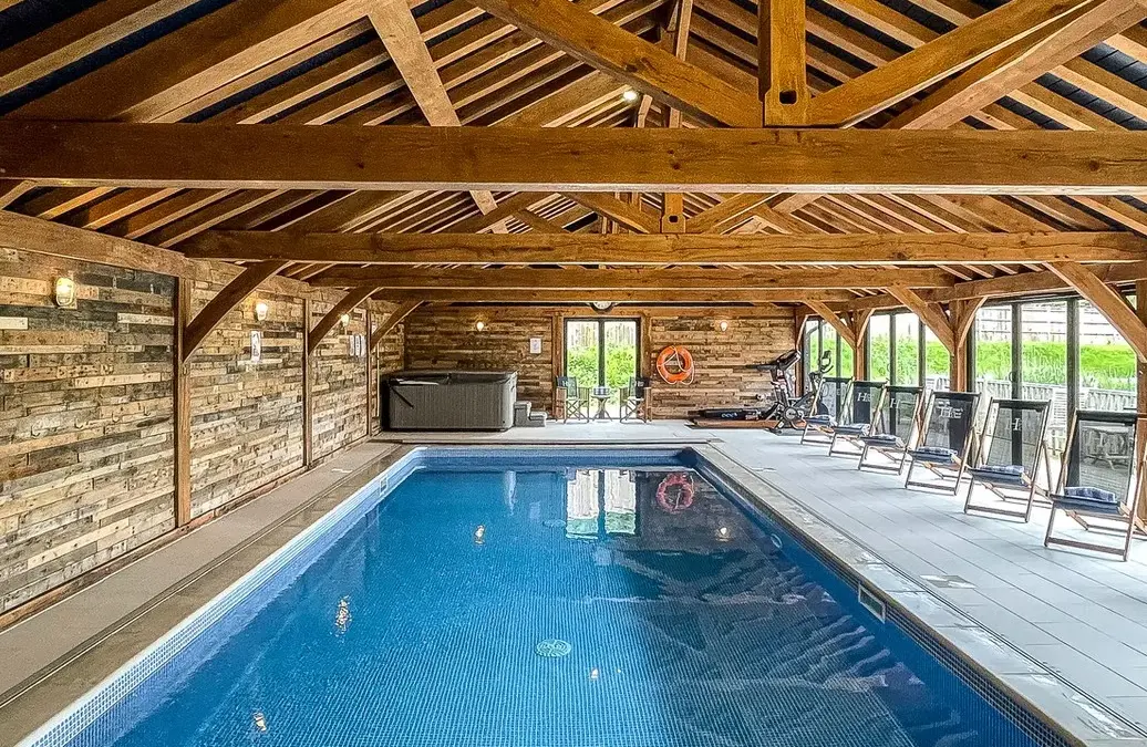 Hornes Place Oast, Appledore